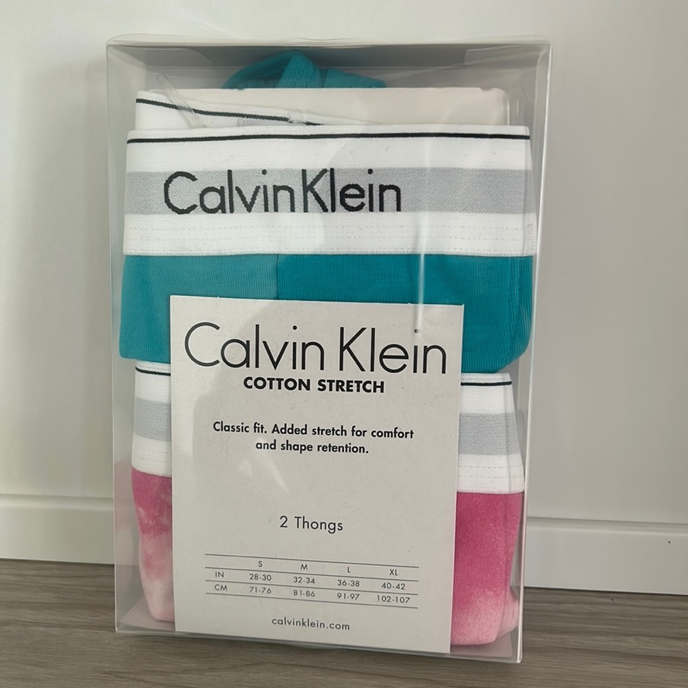Calvin Klein - 2 Pack of Cotton Stretch Classic Fit Men’s Thongs